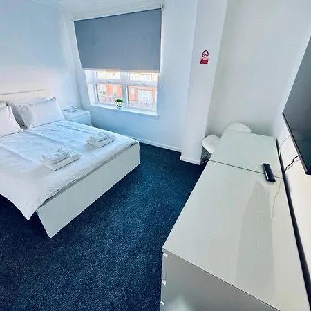 Modern 2 Bedroom Apartment Near City Centre Glasgow Exterior photo
