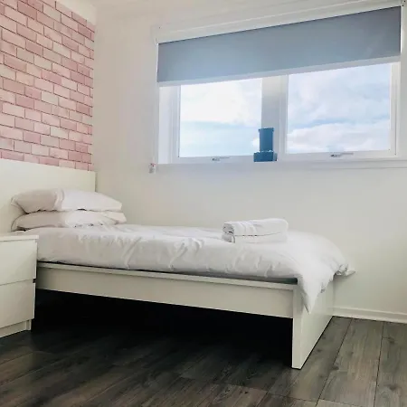 Modern 2 Bedroom Apartment Near City Centre Glasgow Exterior photo